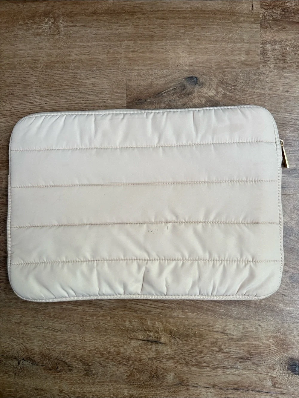 VANDEL Padded Laptop Sleeve Case in Cream